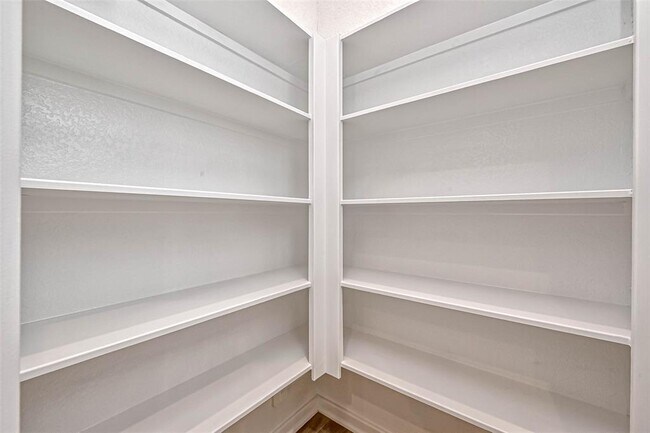 Building Photo - 497 Longleaf Pine Dr