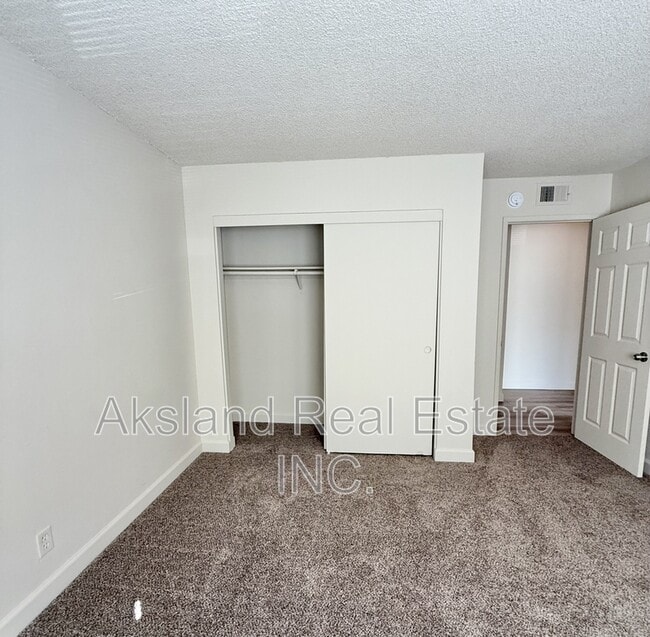 Building Photo - 2120 Chrysler Dr