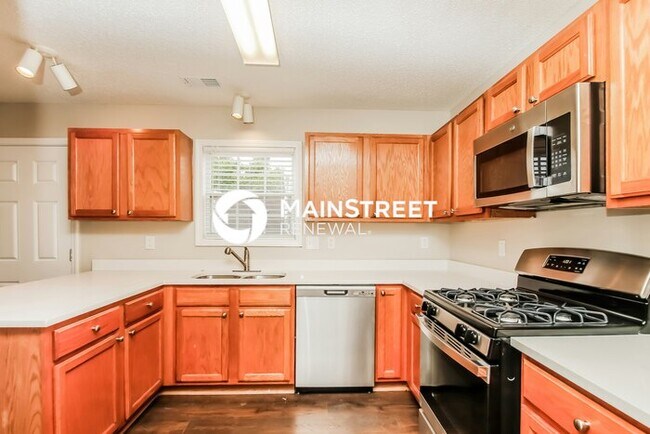 Building Photo - 3 Bedroom Pet-Friendly Home in HIRAM, GA with Main Street Renewal