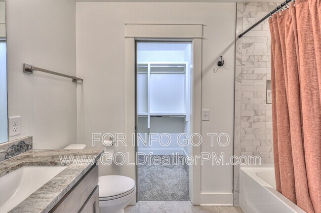 Building Photo - 253 Riverside Dr