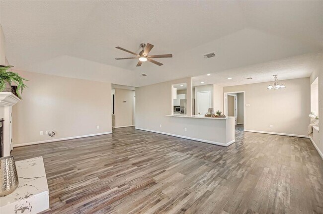 Building Photo - 13002 Kingsmill Dr