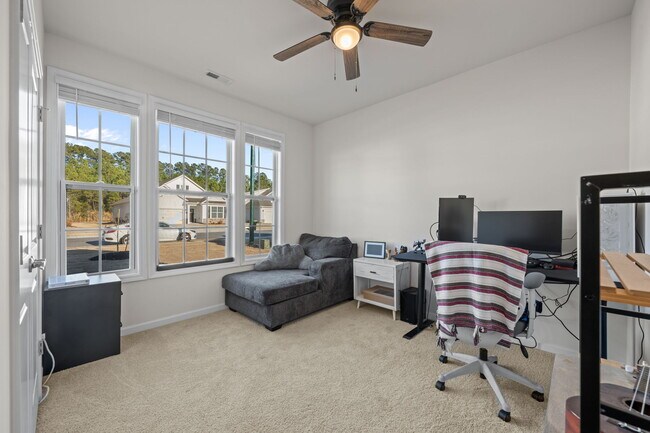 Building Photo - 5016 Cinnamon Run