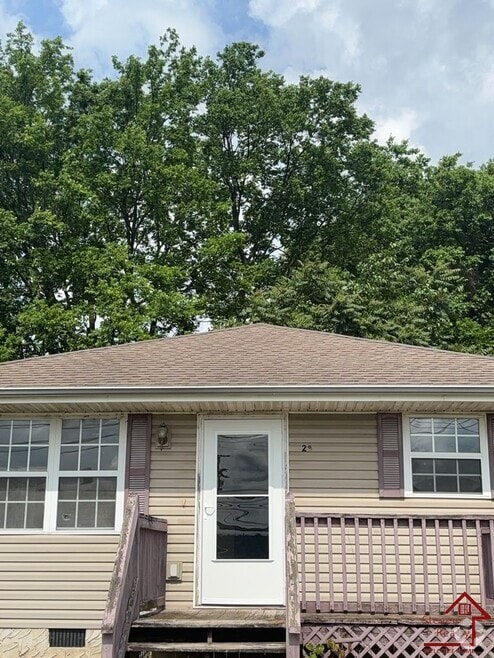Building Photo - 29 Scruggs St