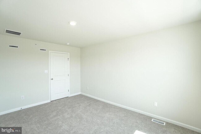 Building Photo - 148 Bell Ct