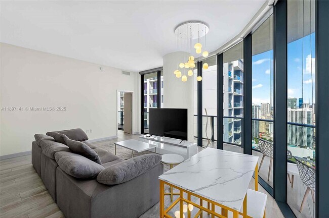 Building Photo - 55 SW 9th St