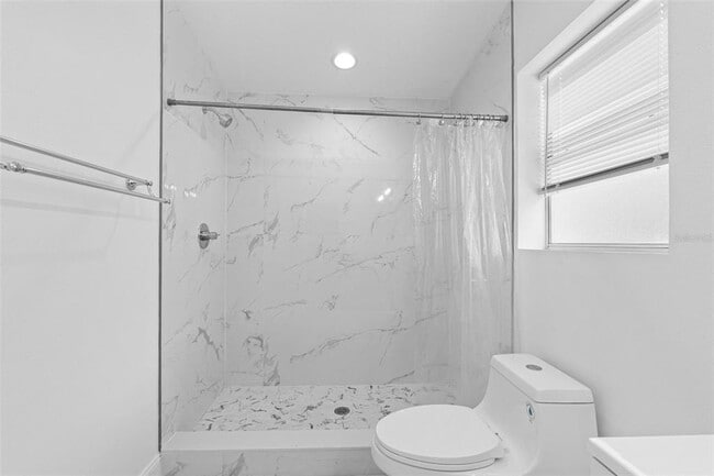 Building Photo - 6847 Woodsman Dr