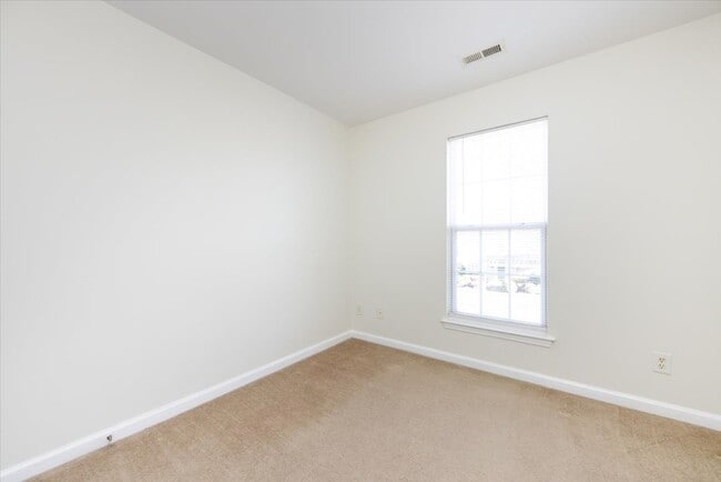 Building Photo - 5028 Prosperity Ridge Rd