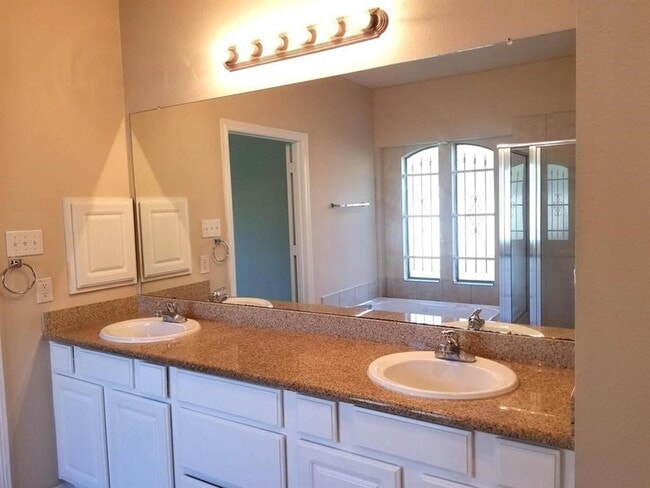 Building Photo - 25406 Archdale Ct