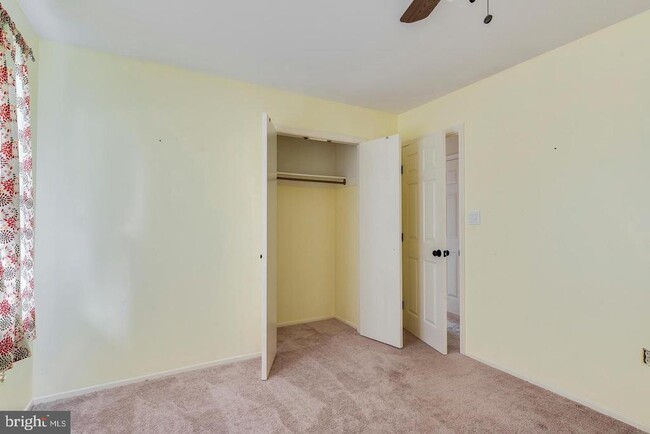 Building Photo - 12425 Stretton Ln