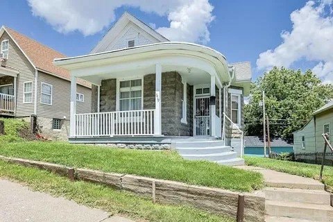 Building Photo - 619 Hamburg Ave