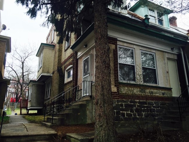 Building Photo - 6140 Lebanon Ave