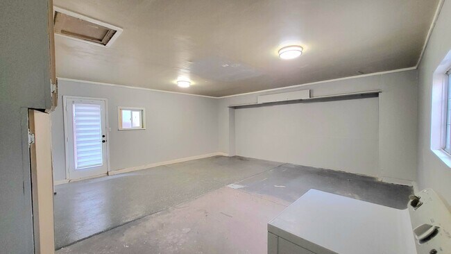 Building Photo - SIERRA SUNRISE - Whiton St.