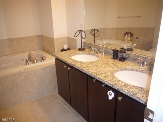 Building Photo - 169 Tarrington Rd