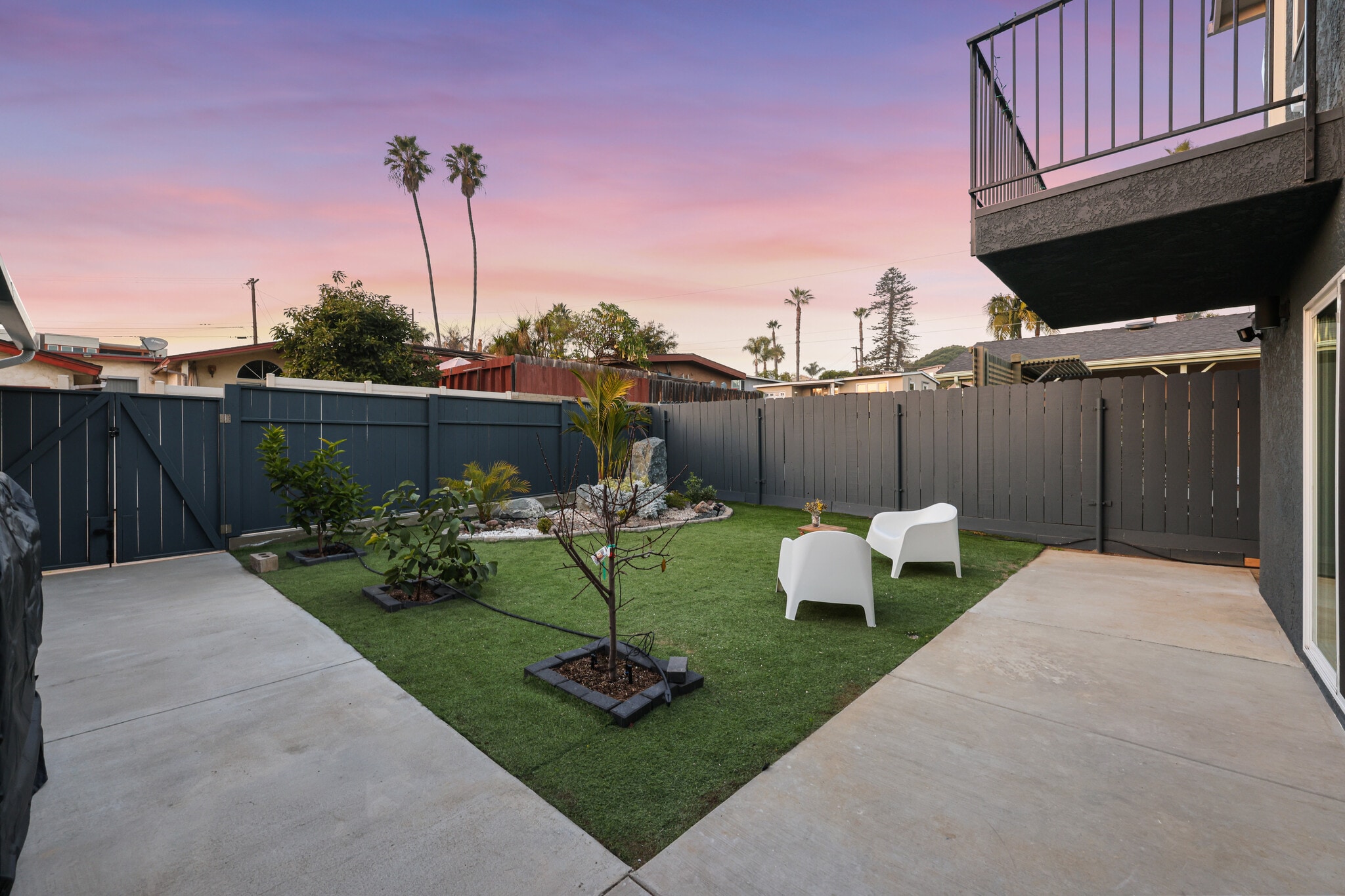 Backyard - 1370 Nashville St