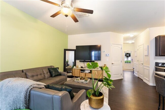 Building Photo - 7751 Haynes Park Cir