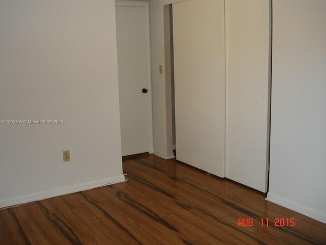 Building Photo - 8401 SW 107th Ave