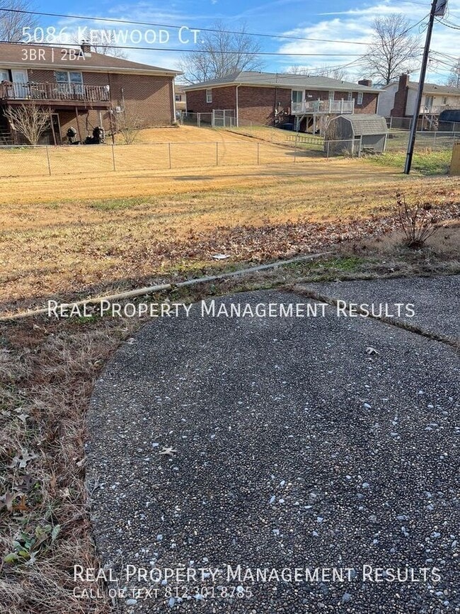 Building Photo - 5086 Kenwood Ct