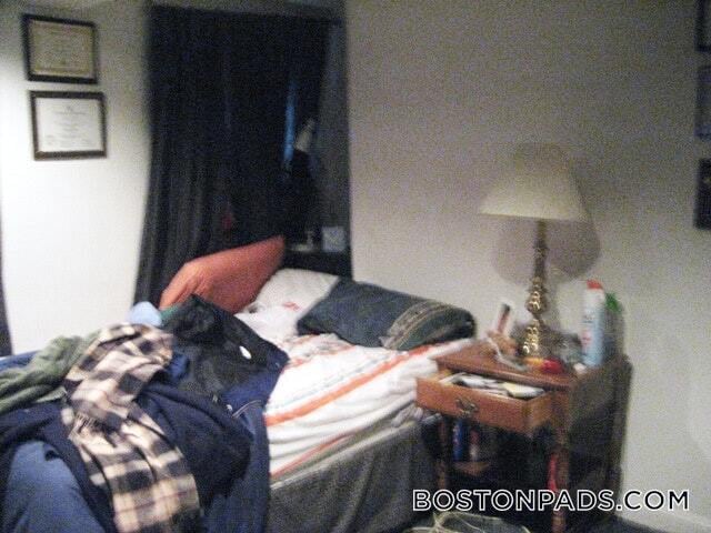 Building Photo - 486 Massachusetts Ave