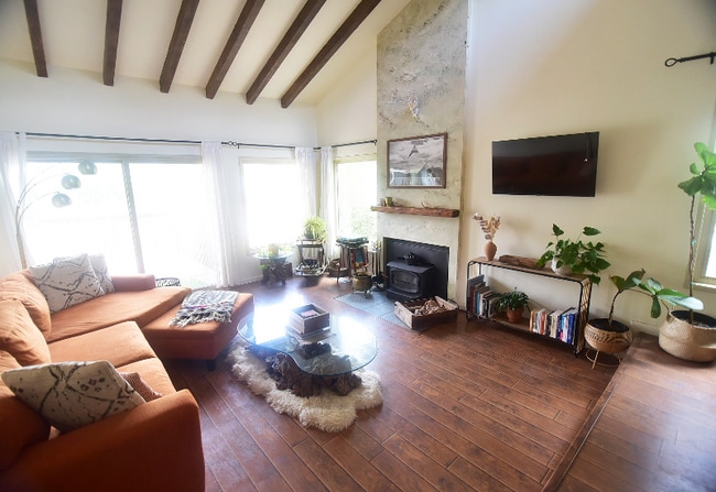 Building Photo - 15861 Davis Cup Ln