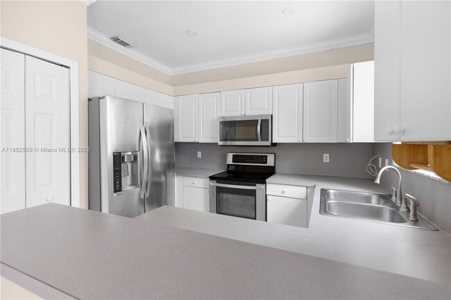 Building Photo - 12395 SW 125th Terrace