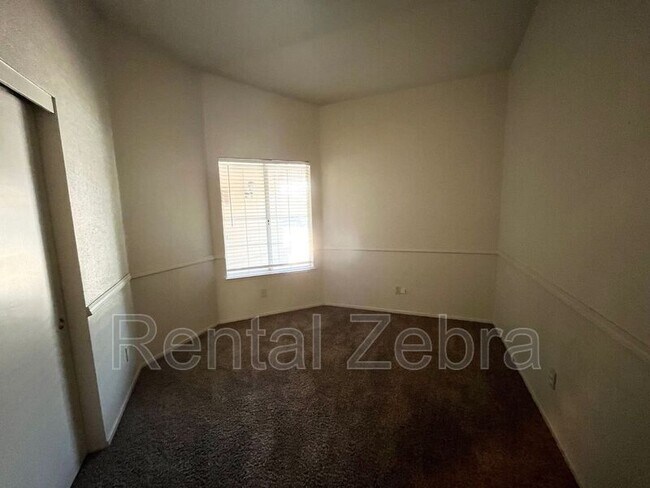 Building Photo - 3487 Tres Logos Dr