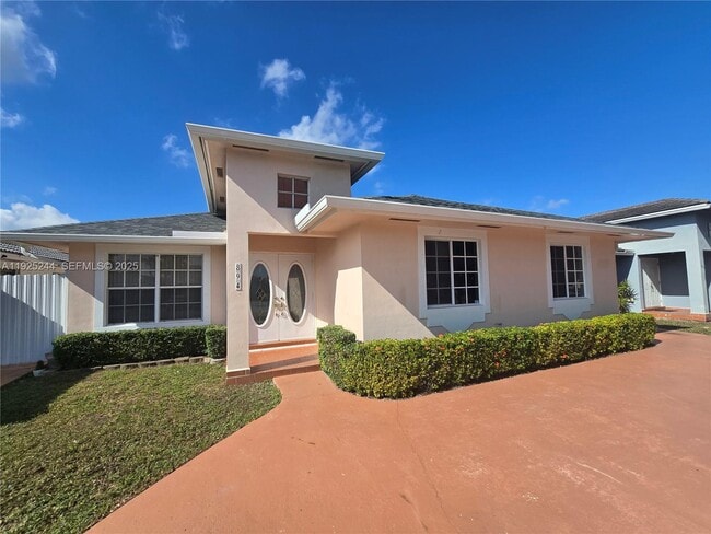 Building Photo - 894 NW 134th Pl