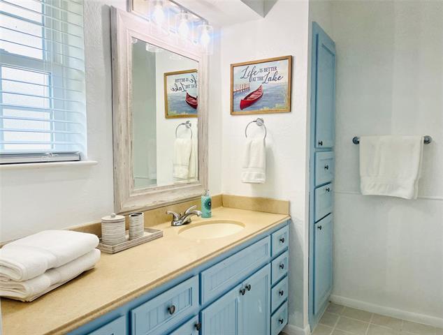 Building Photo - 150 Guadalupe Dr