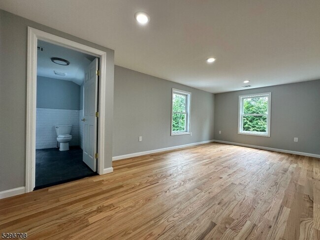 Building Photo - 26 Belmont Ave