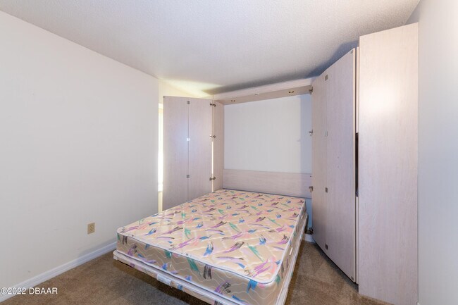 Building Photo - 157 Bob White Ct