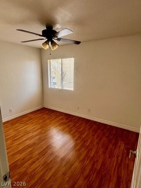 Building Photo - 5044 River Glen Dr