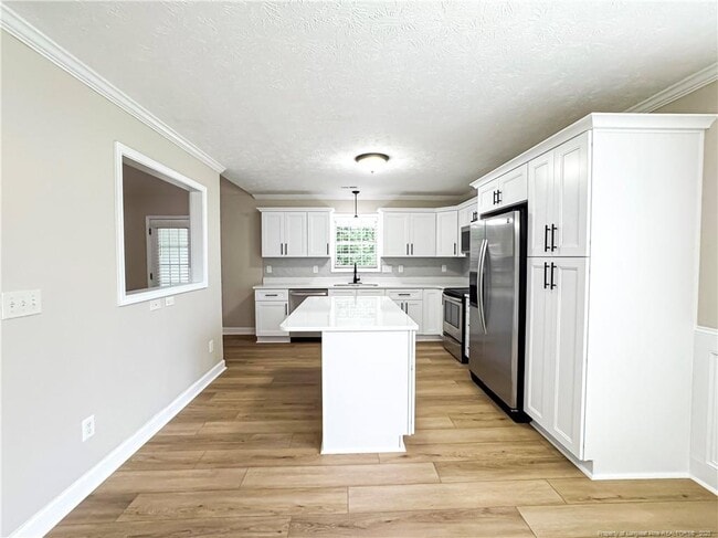 Building Photo - 7408 Paxton Dr
