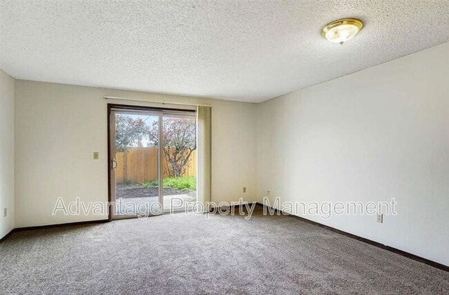 Building Photo - 1445 NW Division St