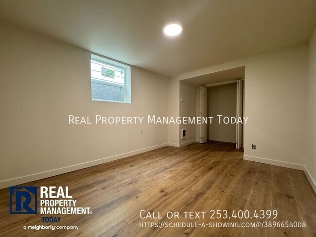 Building Photo - 910 N Union Ave