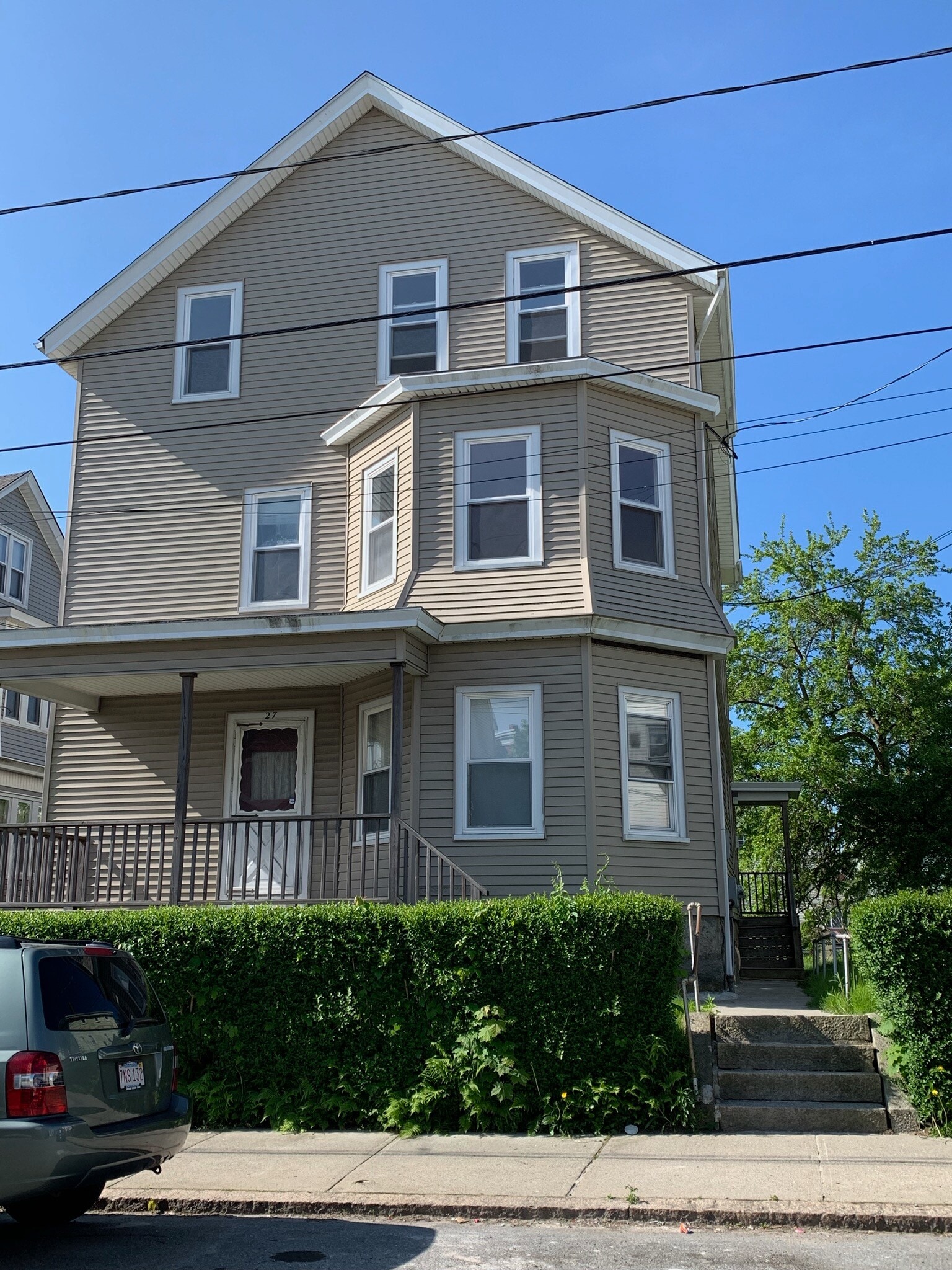Front of house - 27 Peckham St
