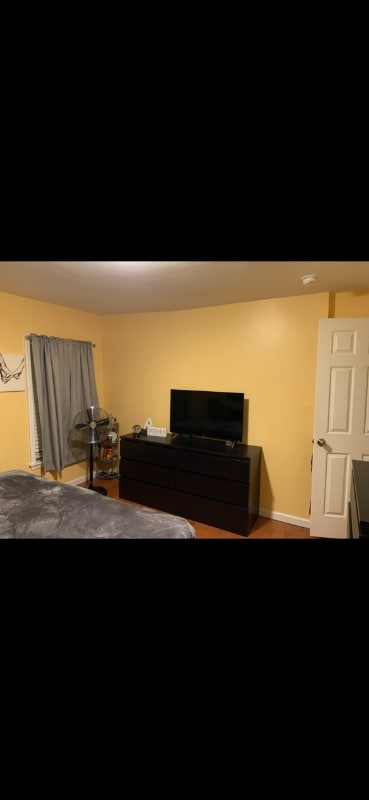 Building Photo - 18 High St