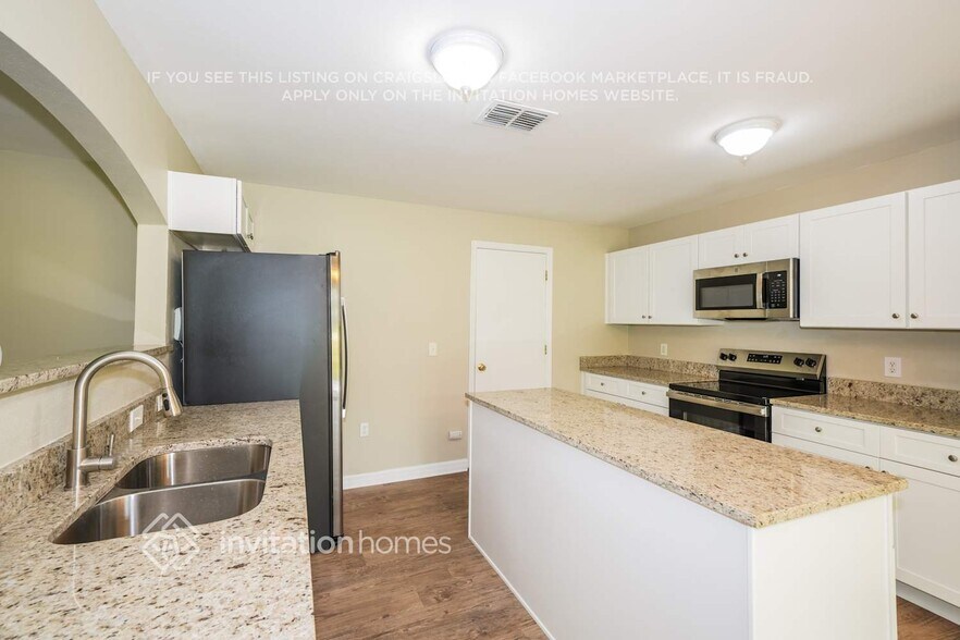 Building Photo - 30307 Pongo Way