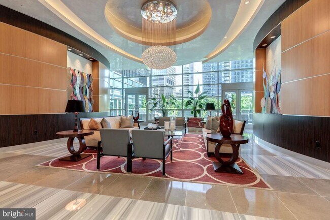 Building Photo - 1881 N Nash St