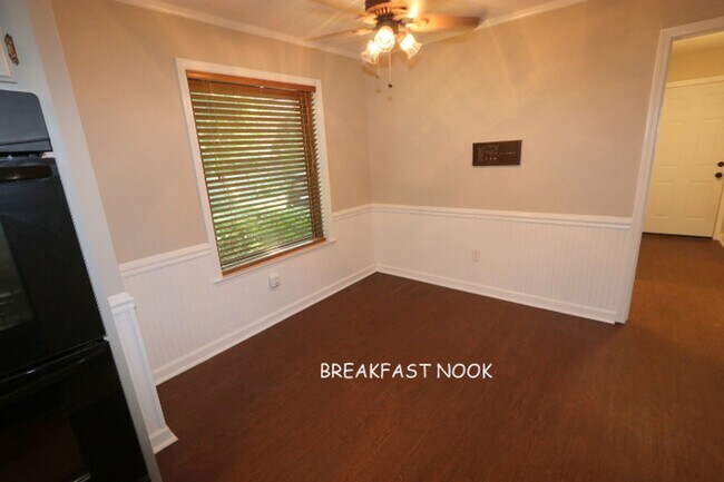 Building Photo - 1599 Kimbrook Cove
