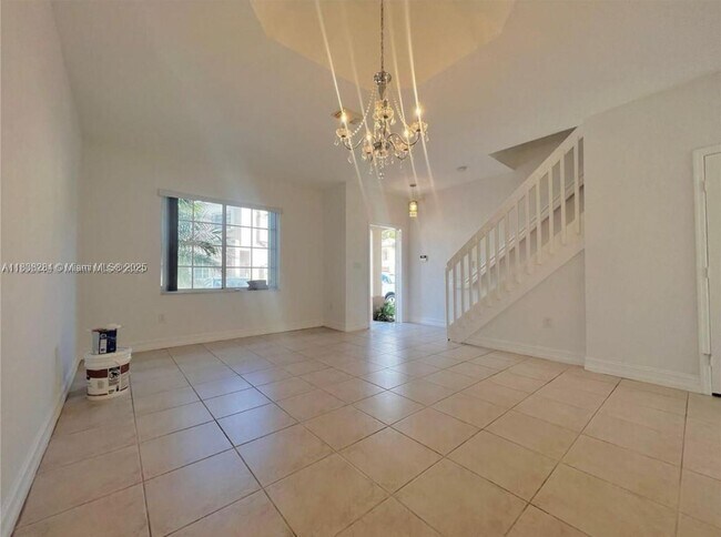 Building Photo - 15800 SW 92nd Ave