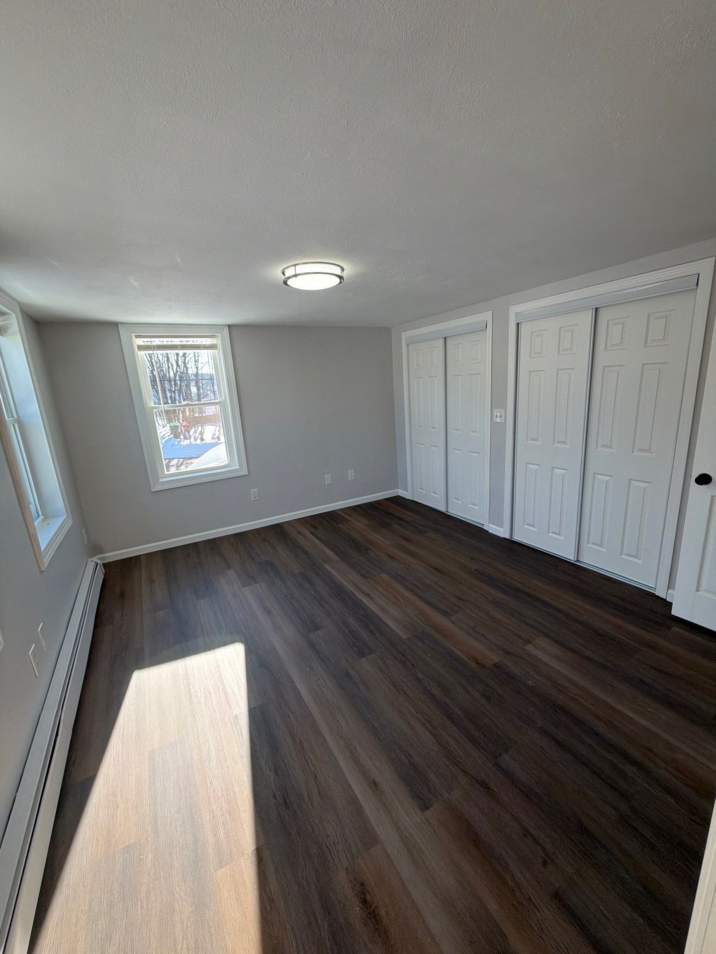 Building Photo - 610 Ives Row