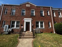 Building Photo - Beautiful 2 BR/2 BA Condo in Park View!