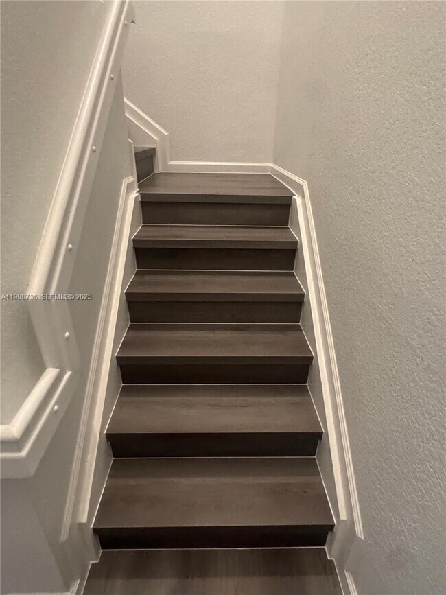 Building Photo - 11605 NW 89th St