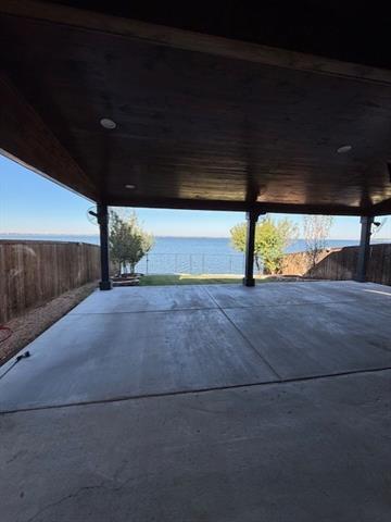 Building Photo - 18136 Lakefront Ct