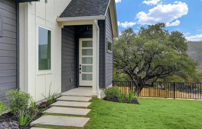 Building Photo - 2603 Nocona Trail