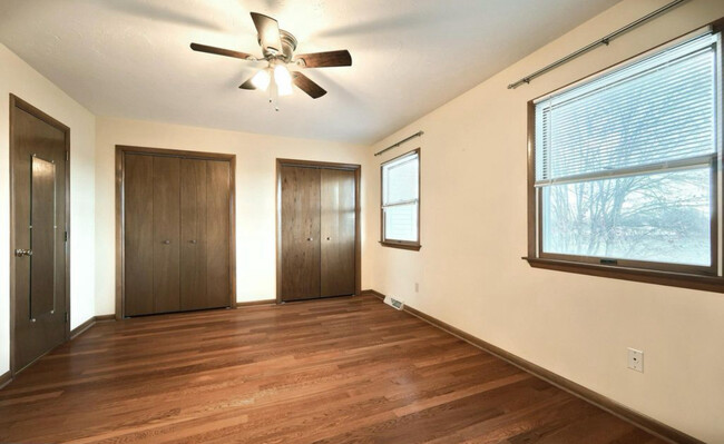 Bedroom 1 - 10 Colonial Dr