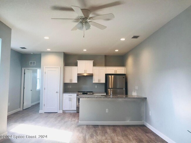 Building Photo - 1 Artemis Blvd