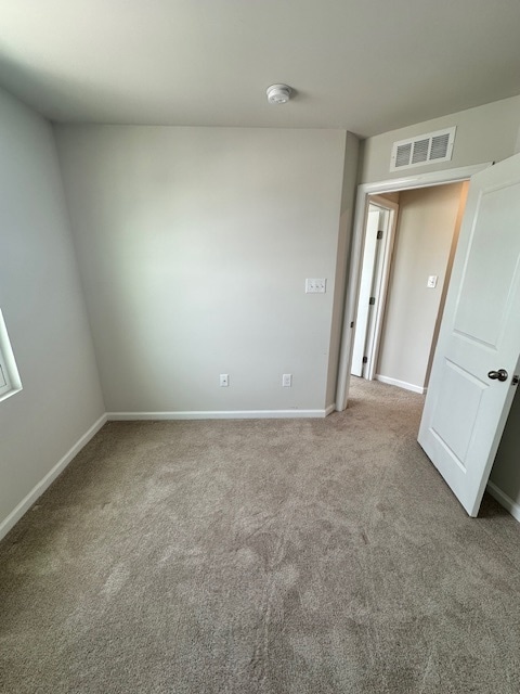 Building Photo - 424 Sitka Spruce Ln