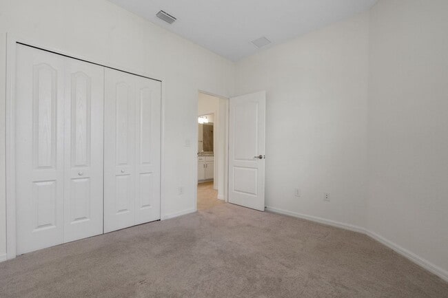 Building Photo - 4240 Lemongrass