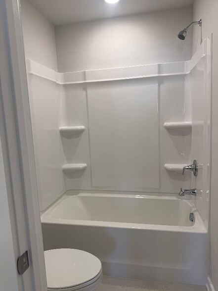 Building Photo - 9957 Mnr Vis Trl