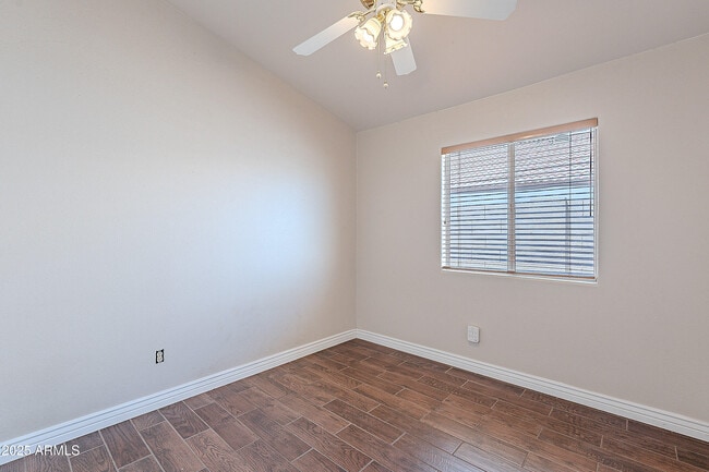 Building Photo - 7732 W Rancho Dr